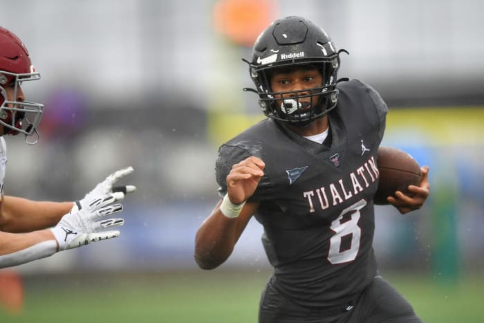 Tualatin.Central-Catholic.6A-football-final.Leon-Neuschwander.46